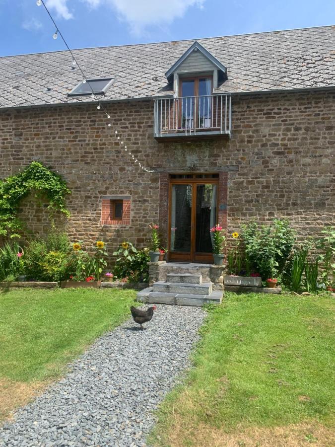 Les Rouges Terres Gites - La Laterie Saint-Amand  Esterno foto